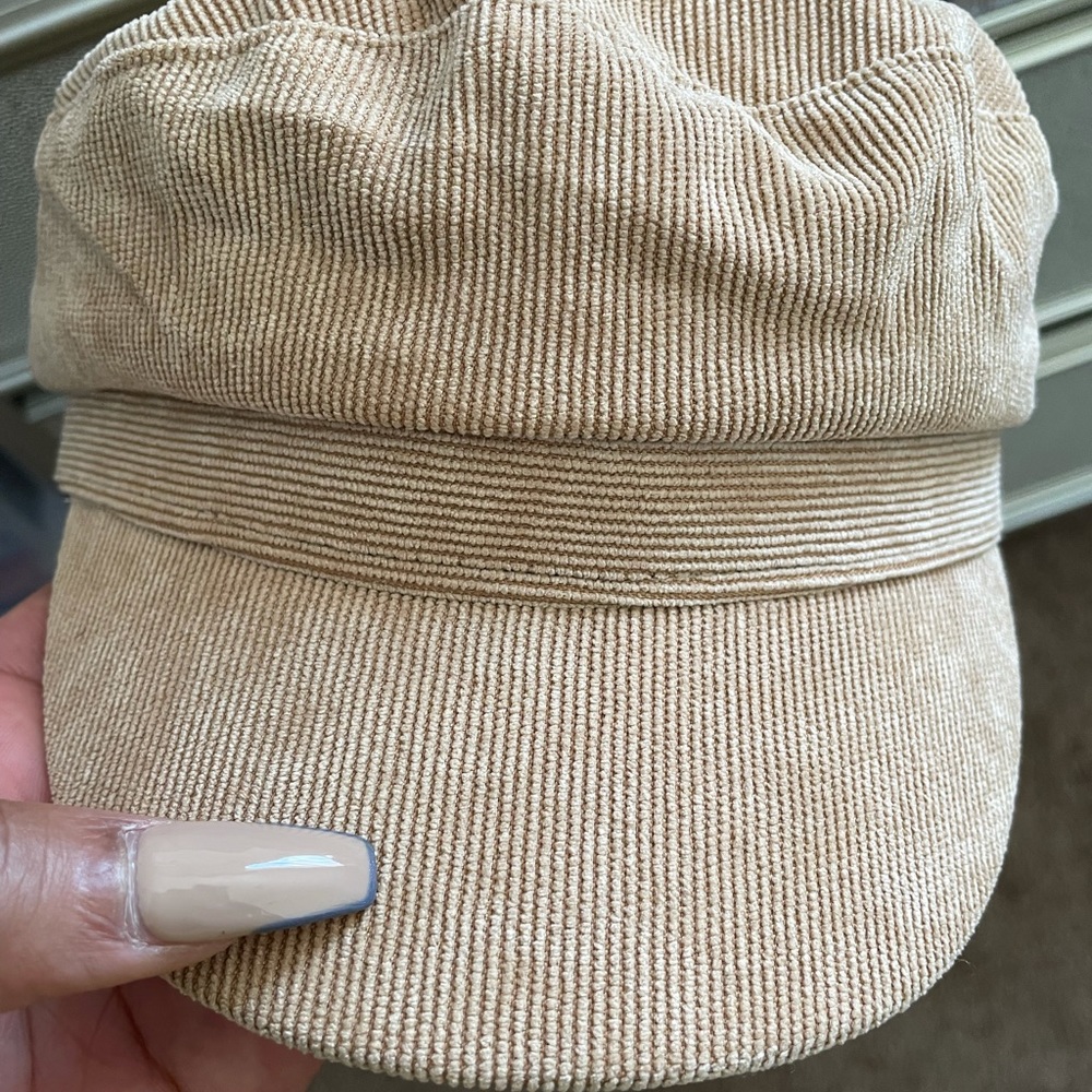 Women’s Hat , excellent condition
